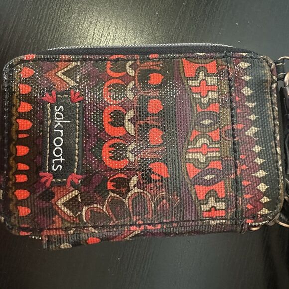 Sakroots Zipper Wallet Smartphone Crossbody Purse Bag Red Black Pattern - LOOK - Picture 5 of 8